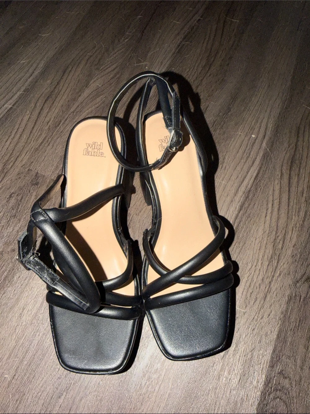 NWOT Black Strappy Platform Block Heel Sandals - Women's
